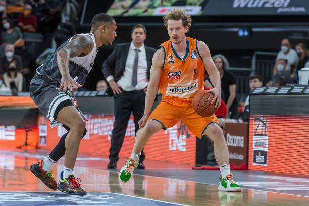 比如本泽马 比如本泽马