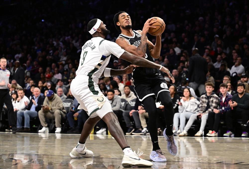 在赛后与部 在赛后与部